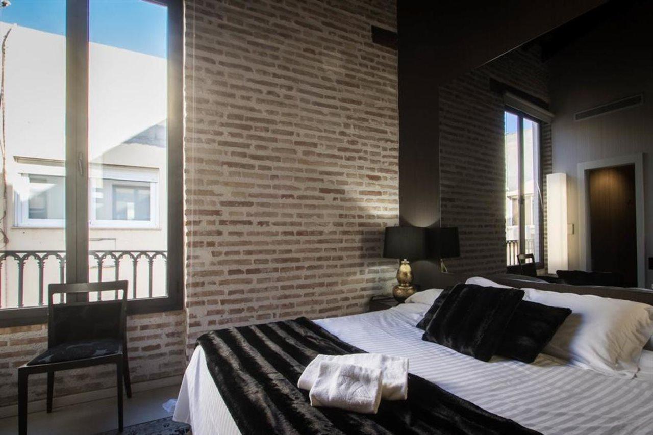 Cosy Rooms Embajador Walencja Zewnętrze zdjęcie