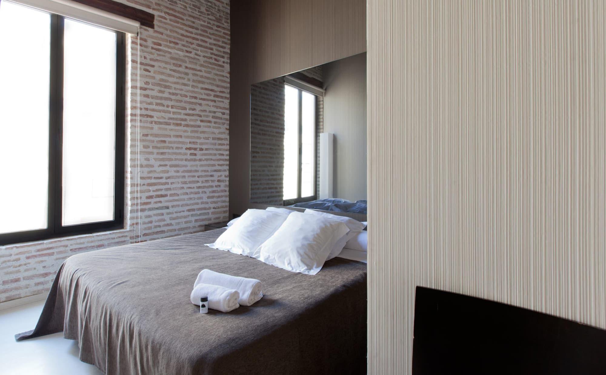 Cosy Rooms Embajador Walencja Zewnętrze zdjęcie