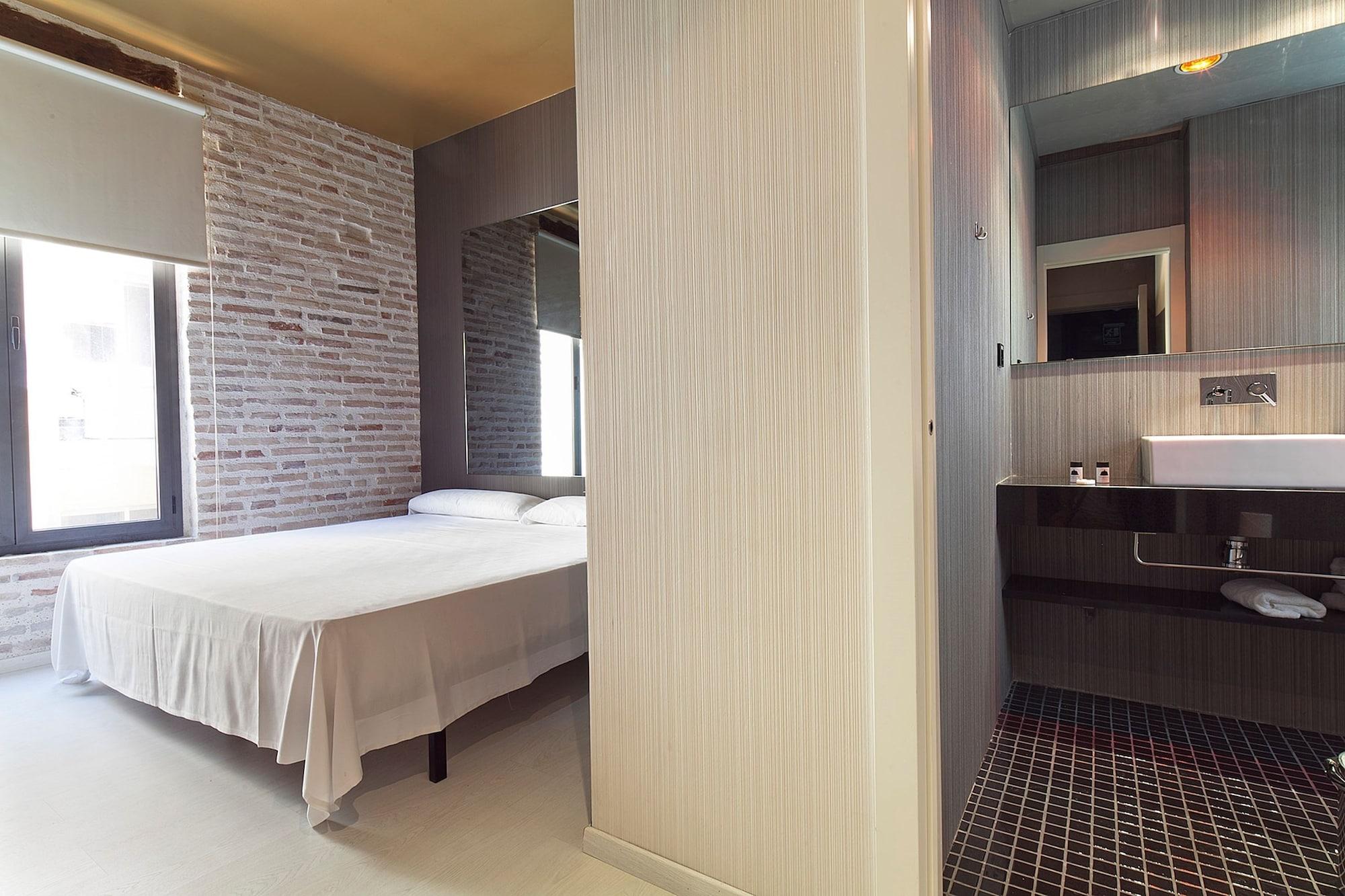Cosy Rooms Embajador Walencja Zewnętrze zdjęcie