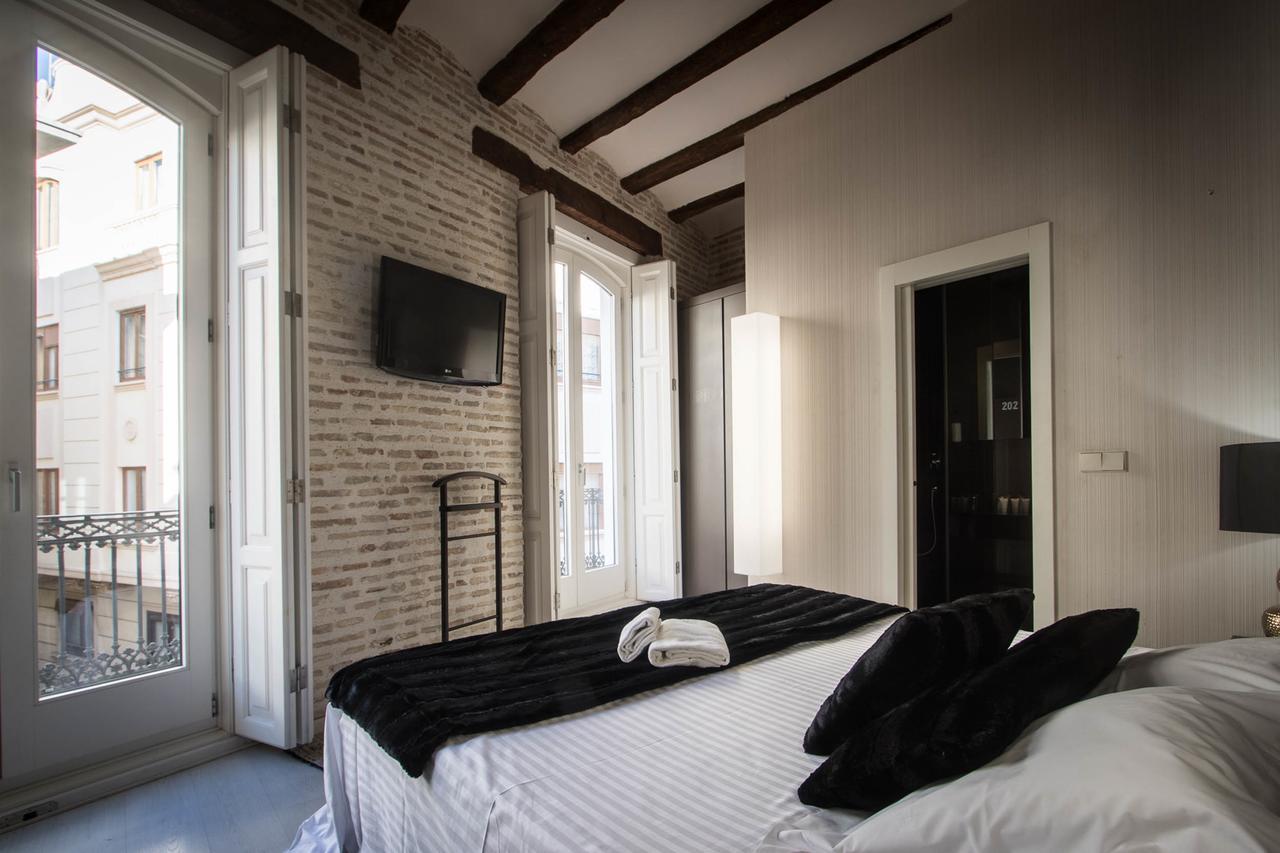 Cosy Rooms Embajador Walencja Zewnętrze zdjęcie