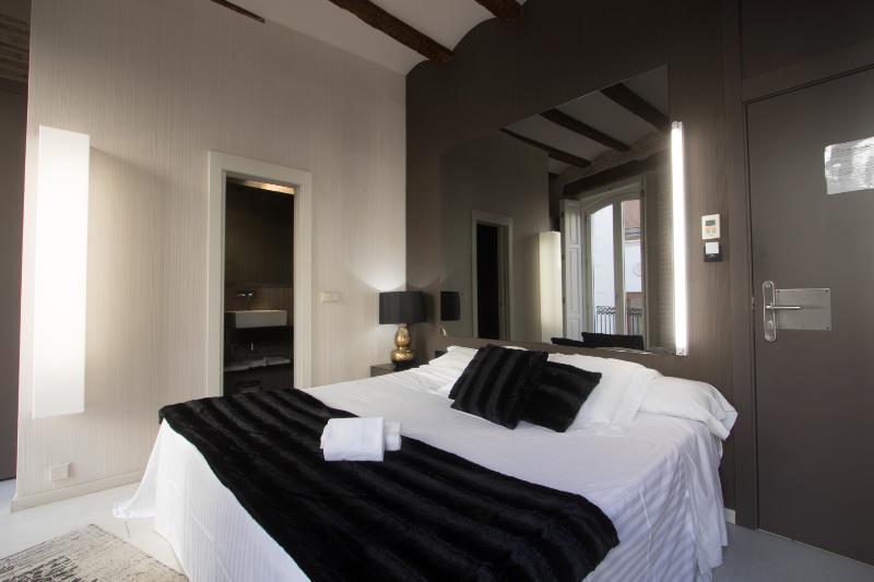 Cosy Rooms Embajador Walencja Zewnętrze zdjęcie